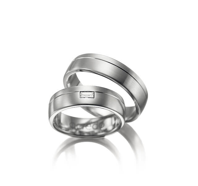 Modern Palladium-White Gold