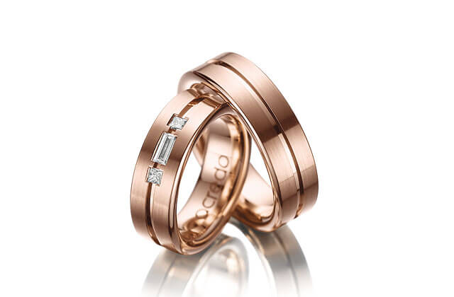 Extravagant Red Gold